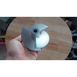 cánh phản lực nước 100 mm .