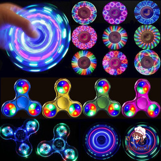 Con quay đồ chơi fidget spinner với đèn led nhiều màu giúp giảm stress