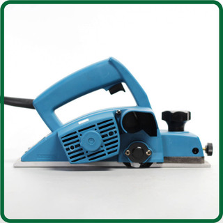 Máy bào gỗ Dongcheng DMB82