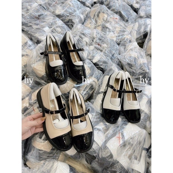 Giày Sandal Bệt Quai Ngang Da Bóng Sang Chảnh