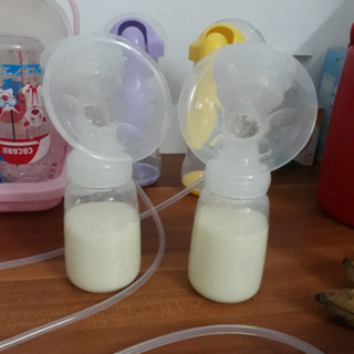 Máy hút sữa điện đôi Real bubee