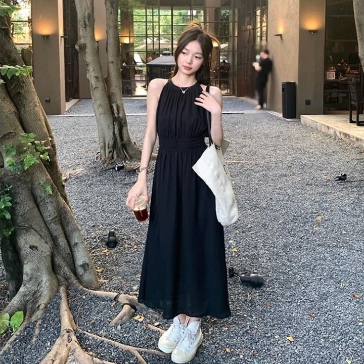 Váy Maxi Cổ Yếm Dáng Dài, Đầm Nữ Chất Lụa Hàn Châu Xòe Nhẹ Bồng Bềnh Ruby's Housee | BigBuy360 - bigbuy360.vn