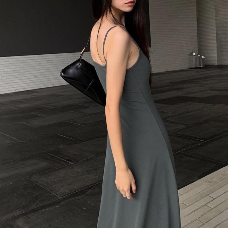 Váy 2 Dây Dáng Dài Ôm Body, Đầm Hai Dây Body Có Nút Điều Chỉnh Ngắn Dài Chất Tăm Lạnh Co Dãn Ruby's Housee | BigBuy360 - bigbuy360.vn