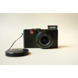 Máy ảnh kĩ thuật số Leica D-lux 3 màu đen siêu hiếm