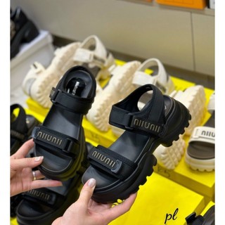 Sandal siêu nhẹ hàng qccc đế 6p fullbox