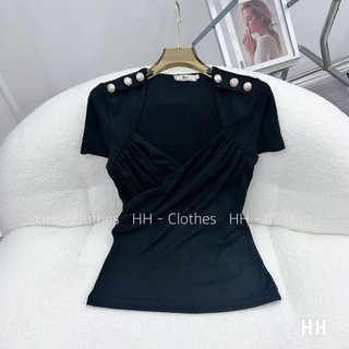 Áo khuy đệm vai