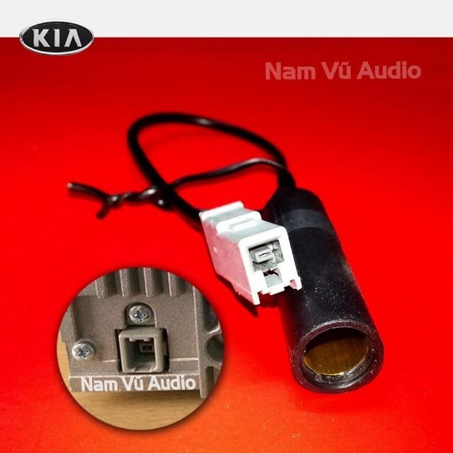 Đầu chuyển jack ăng ten vuông thành tròn cho đầu CD ô tô KIA