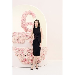 RẬP - Đầm Đen Xếp Ly Đính Nơ - LUX 02