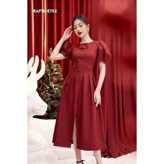 RẬP - Đầm Đỏ Cổ Tròn Thân Xẻ Xếp Ly - CHRIST 18