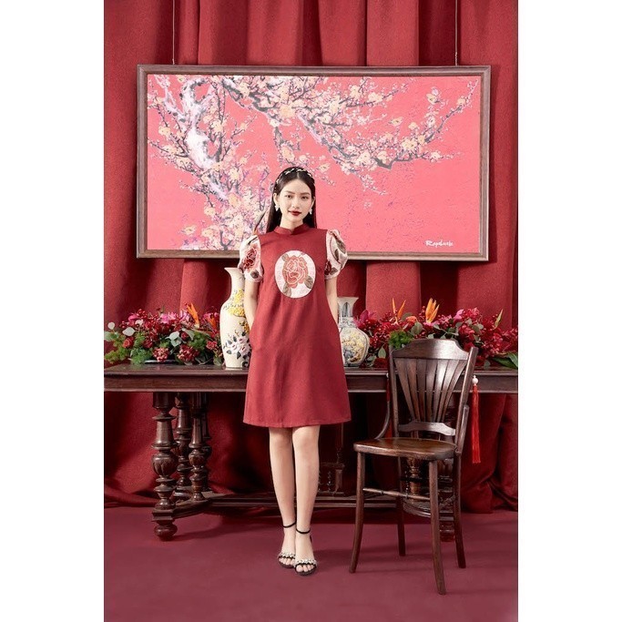 RẬP - Đầm Kim Hỷ Gấm Đỏ 2023 - FS