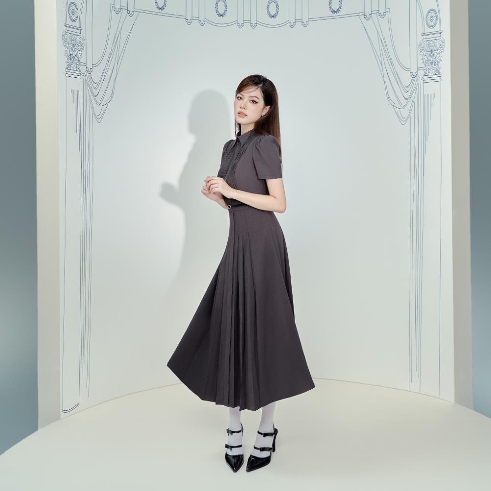 Váy Đầm Nữ Dáng Dài Cổ Điển SOLEIL ROOM Váy Liền Xếp Ly Xòe Thanh Lịch TOCHIE DRESS (Tặng kèm đai lưng) | BigBuy360 - bigbuy360.vn