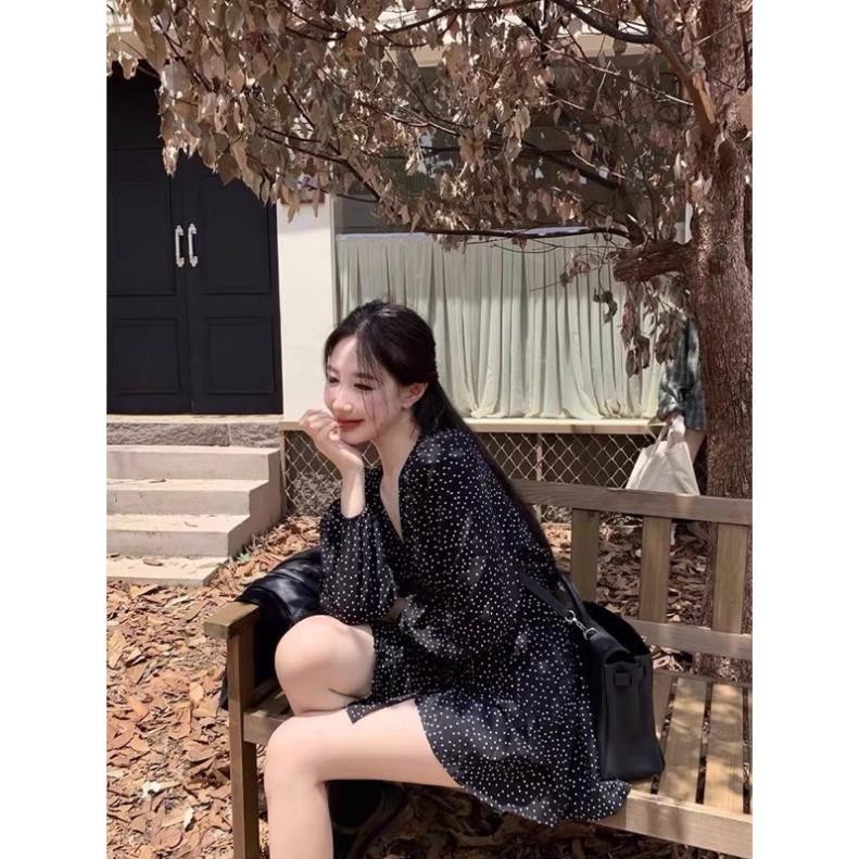 Váy hoa nhí dài tay CHẤM BI cổ chữ V xinh xắn | BigBuy360 - bigbuy360.vn