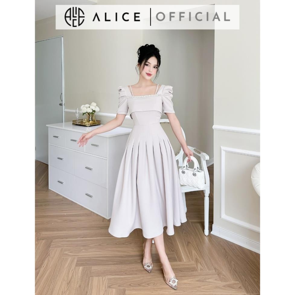 Váy Xoè Cổ Vuông ALICE Đính Đá Tay Bồng Chiết Li Eo, Chất Tuyết Mưa Cao Cấp, Phù Hợp Đi Làm Đi Chơi V943 | BigBuy360 - bigbuy360.vn