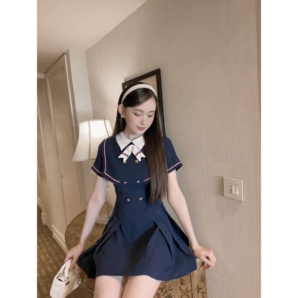 Váy liền nữ xếp ly chiết eo SOLEIL ROOM thiết kế cao cấp trẻ trung MELI DRESS | BigBuy360 - bigbuy360.vn