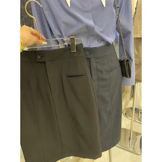 Chân váy lửng túi mổ