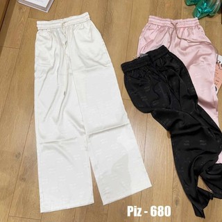 Quần suông lụa chữ m hàng QC