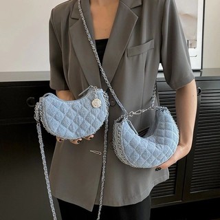 Túi dáng thuyền bằng da  ( size  20)