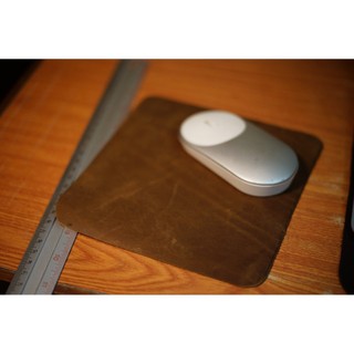 Tấm lót chuột ram leather bằng da bò nâu sáp siêu bền