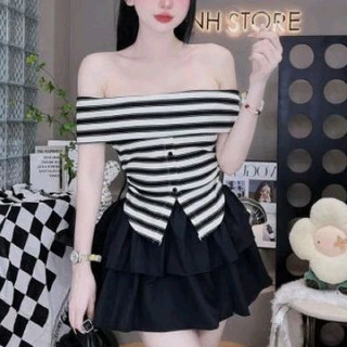 Sét áo bẹt vai sọc và chân váy xoè tầng