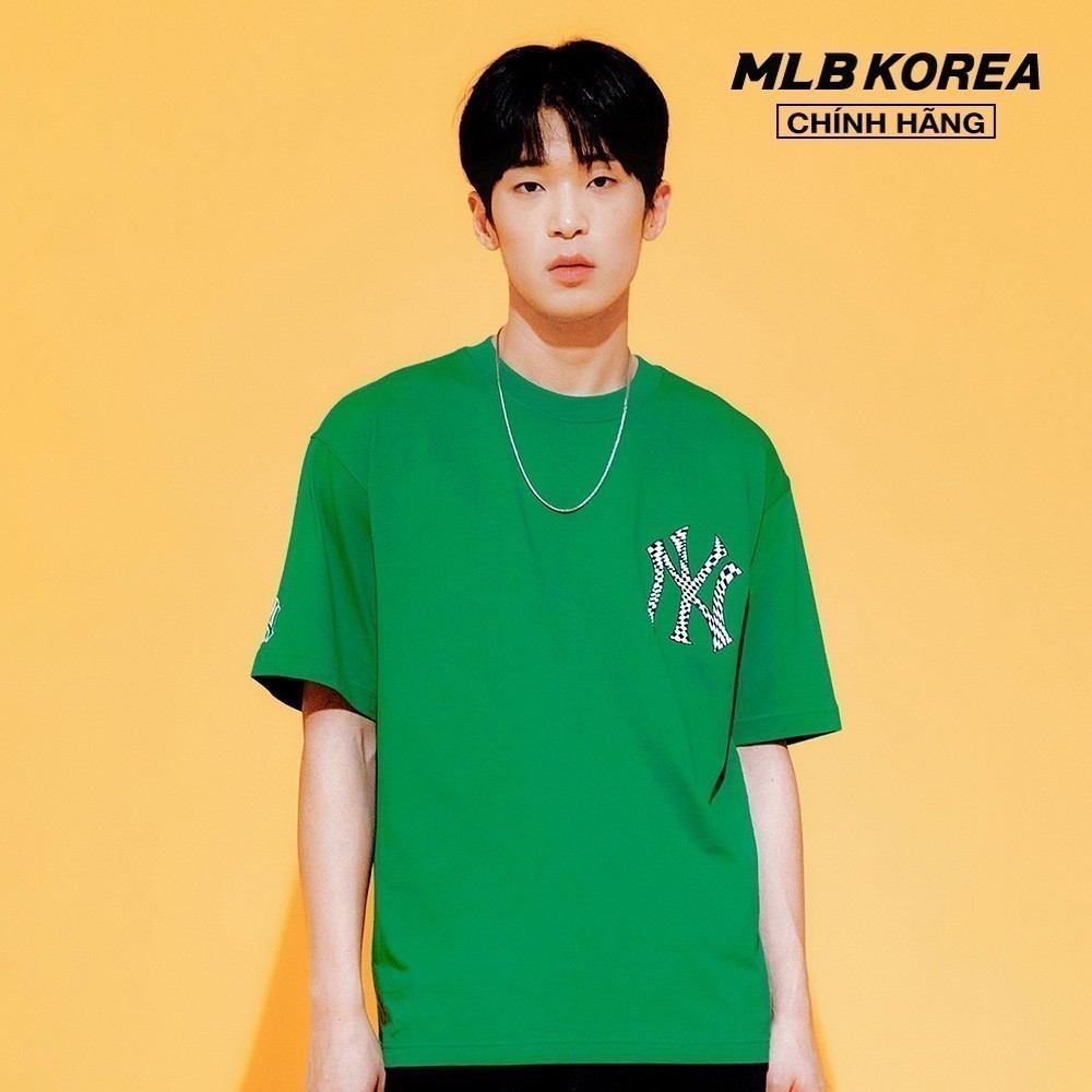 MLB - Áo thun unisex cổ tròn tay ngắn Checkerboard Clipping Logo Overfit 3ATSO0233-50GND