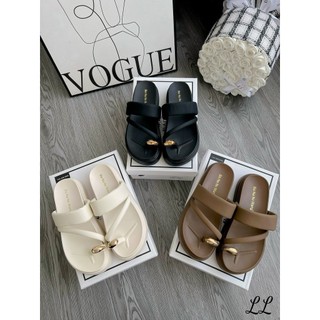 Dép xỏ ngón da mềm đế siêu nhẹ hàng QC Size 35-39 fullbox