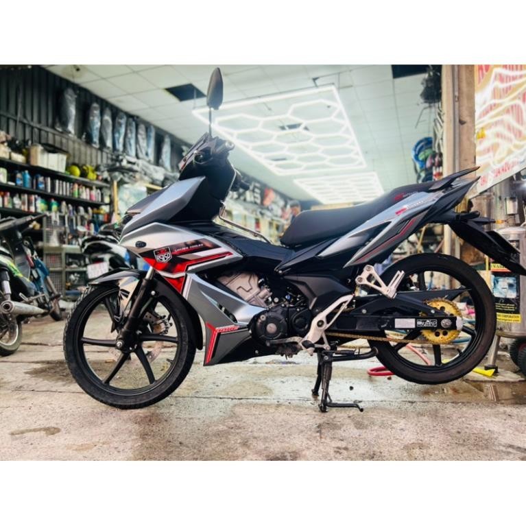 Tem rời Winner x V2 mẫu Rs xe bạc phối đỏ đen