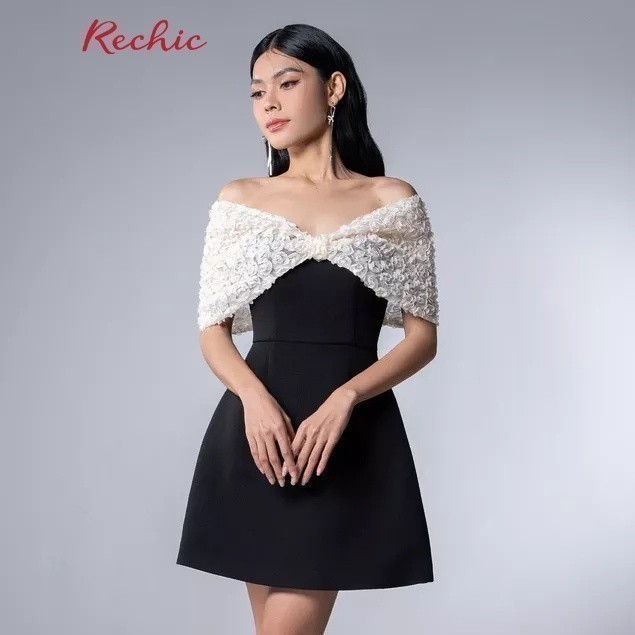 RECHIC Đầm ngắn trễ vai Joy dáng chữ A, phối lưới hoa thân trên sang trọng phù hợp dự tiệc