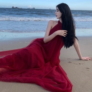 Váy maxi đỏ vang quyến rũ