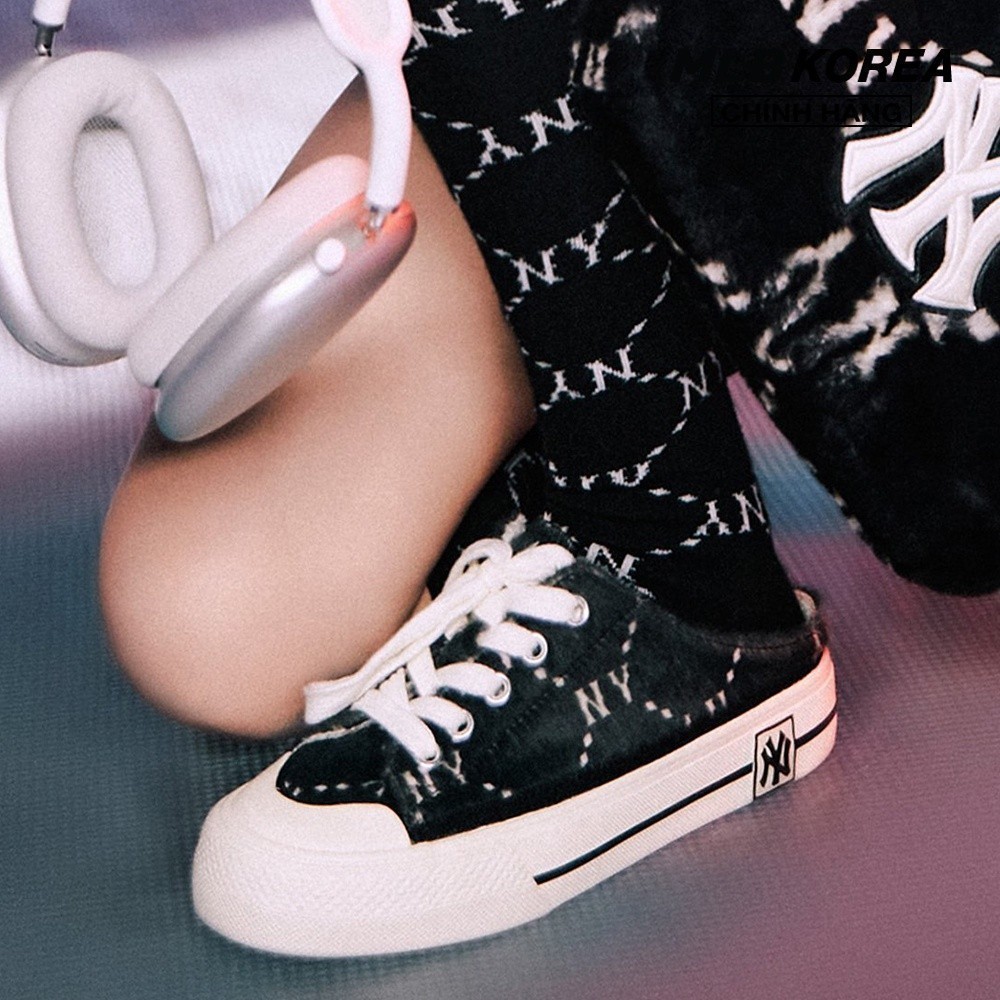 MLB - Vớ cổ cao unisex Dia Monogram 3ASOKM12N-50BKS