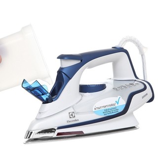 Bàn ủi hơi nước Electrolux ESI6123