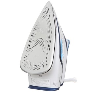 Bàn ủi hơi nước Electrolux ESI6123