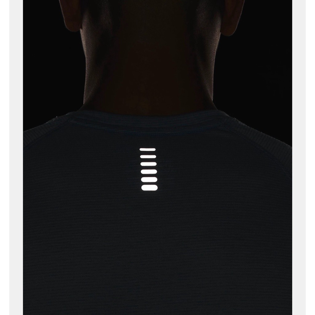 Nhập mã SSP150K4 - Giảm 150k đơn 1tr - Áo thun thể thao nam Under Armour Streaker Running - 1361469-177