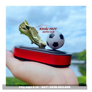 Xe oto năng lượng mặt trời đồ trang trí xoay bóng đá vàng khởi động đồ trang trí nước hoa xe hơi xe oto