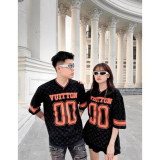 Áo Phông LV Form Rộng Tay Lỡ Phối Cam Cường Kengg Cổ Chữ V Siêu Hot Hit 2024, Áo Thun Hàng Quảng Châu Cao Cấp LV Cam