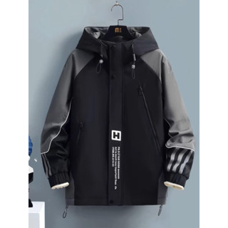 Áo Khoác Nam Phong Cách Hàn Túi Chéo Chạy Viền Tay Sành Điệu Thời Trang
