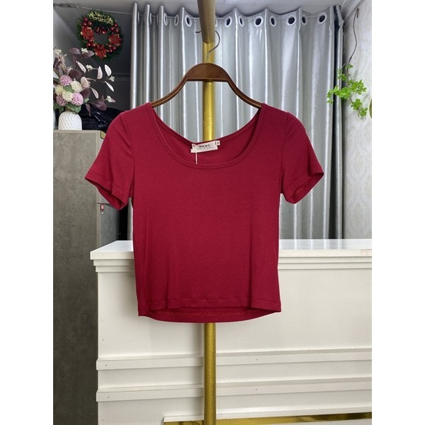 Áo croptop kiểu
