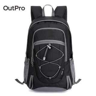 Balo leo núi OutPro thiết kế siêu nhẹ sử dụng khi đi du lịch
