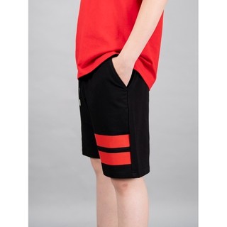 Quần short da cá đen in 2 sọc đỏ