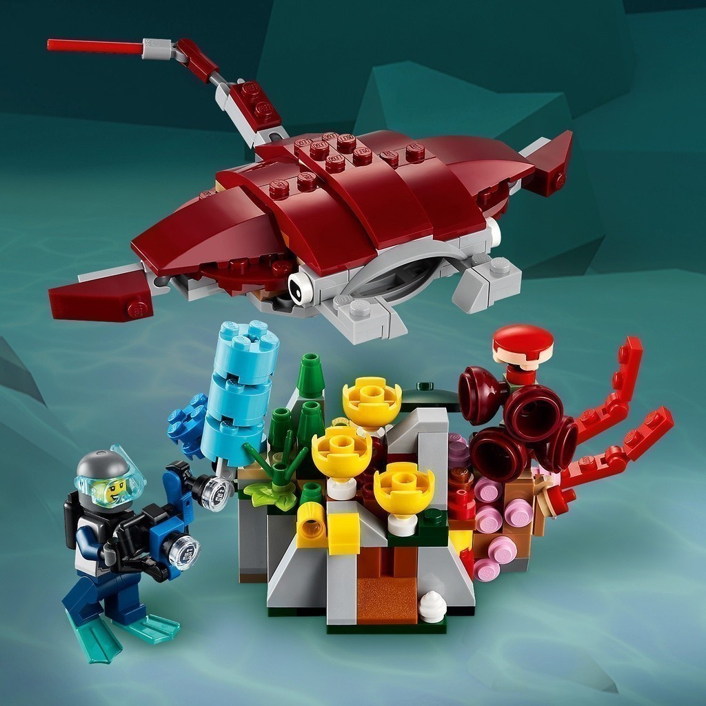  LEGO Creator 3in1 31130 Truy tìm kho báu dưới đại dương (522 chi tiết)