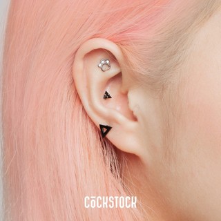 THREE BLINK HEART EARRING ( giá 1 chiếc )