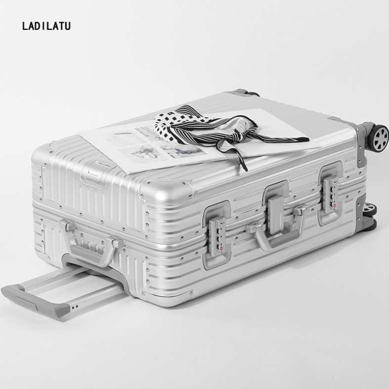  Vali Nhôm đúc Nguyên Khối RM  Hàng Siêu Cấp  Khoá Sập cao cấp TSA Bảo Mật Chắc Chắn 