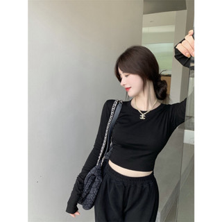 Áo Thun croptop tay dài bo eo, chất đẹp mặc tôn dáng -DVGIT