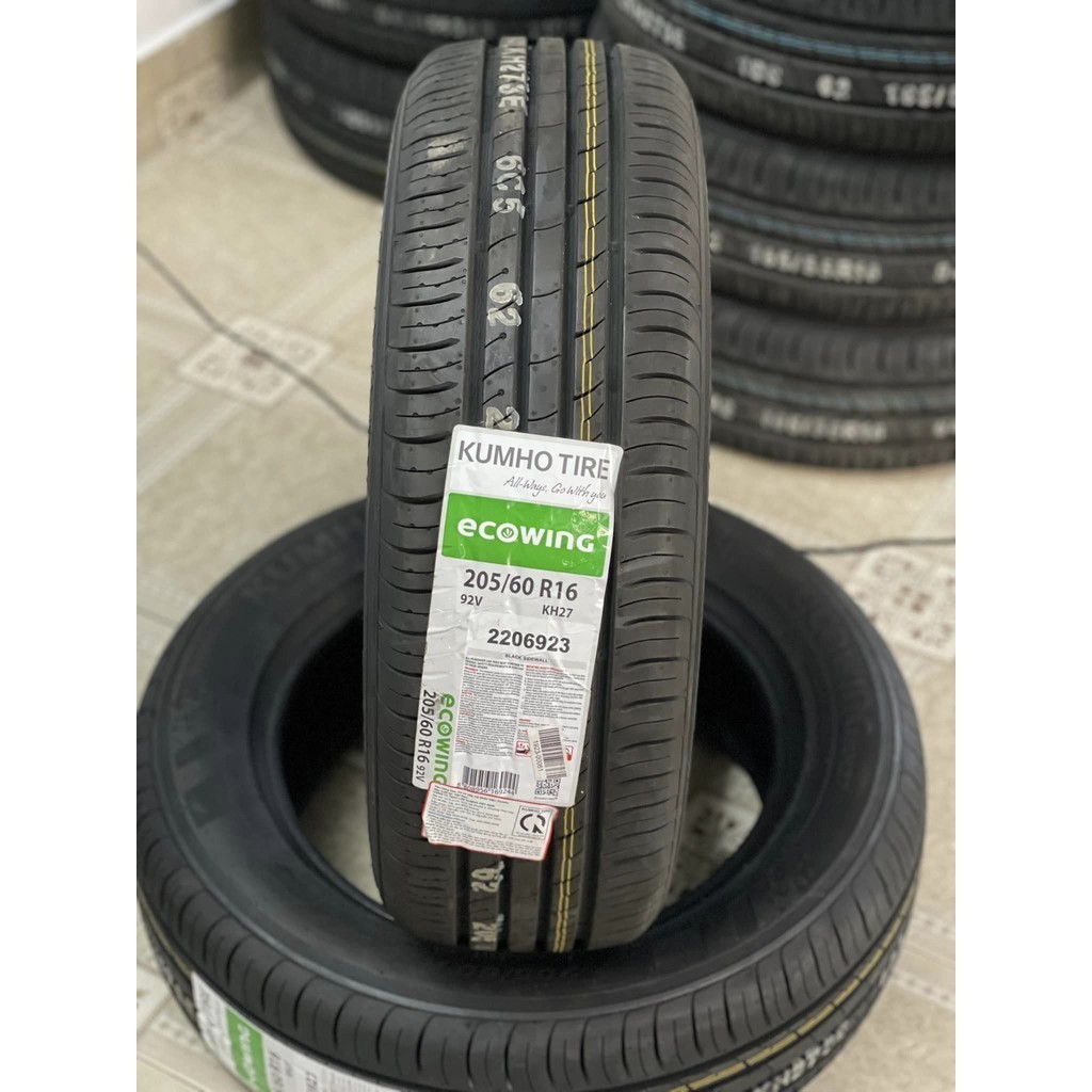 Lốp xe Kumho 205/60R16 KH27 92V
