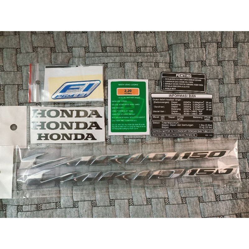  Trọn bộ tem nổi dán xe Vario 150 màu crôm bóng đời mới loại zin cứng 