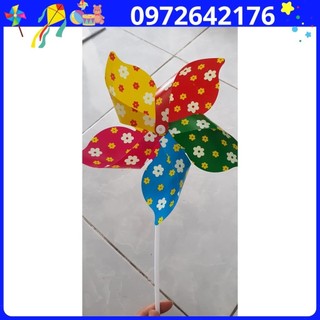 10 chong chóng cầm tay 5 cánh hoa văn