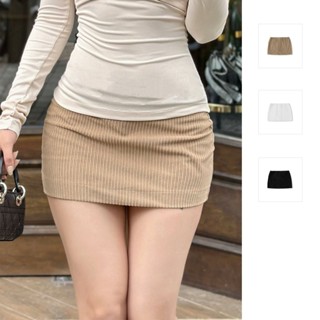 Chân Váy Ngắn Nữ Corduroy, Chất Vải Nhung Tăm Thoải Mái, WCV021, SOMEHOW