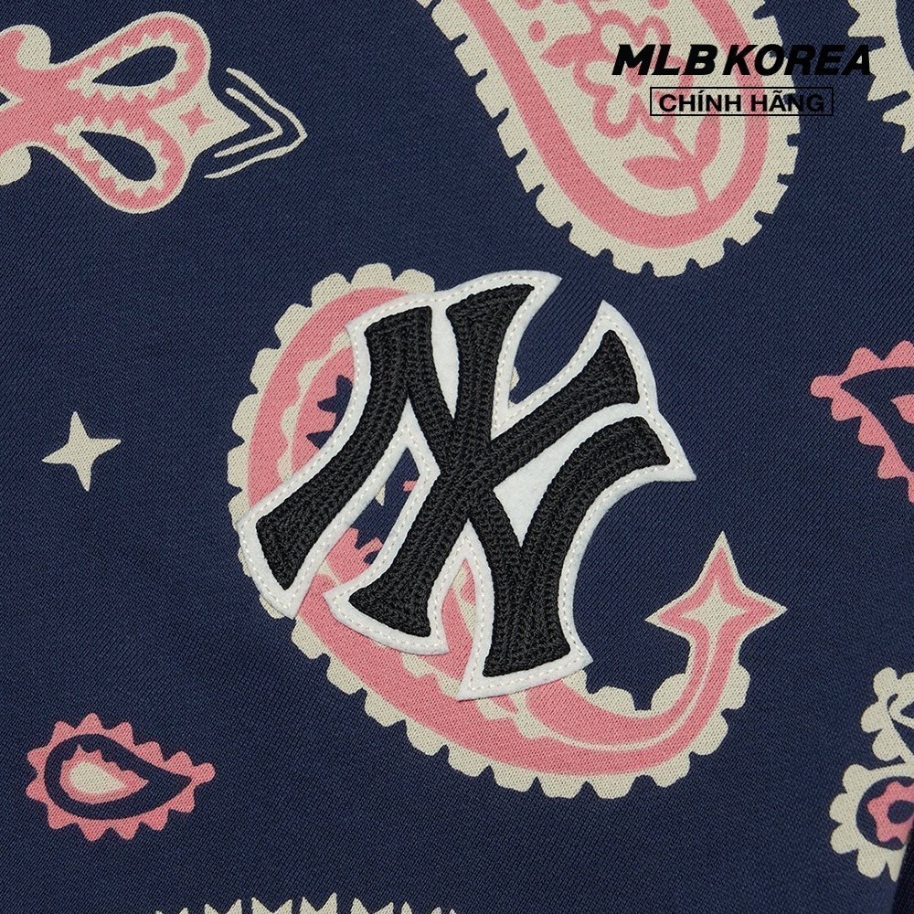 MLB - Áo sweatshirt tay dài phom suông Paisley Allover Overfit 3AMTI0224-50NYD