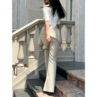 COCO SIN - Bodysuit Trắng Cut Out