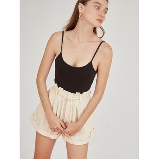 COCO SIN - Quần Short Trắng Kèm Dây Belt