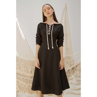 COCOSIN - Đầm Tay Sắn Đen Thắt Dây Thừng